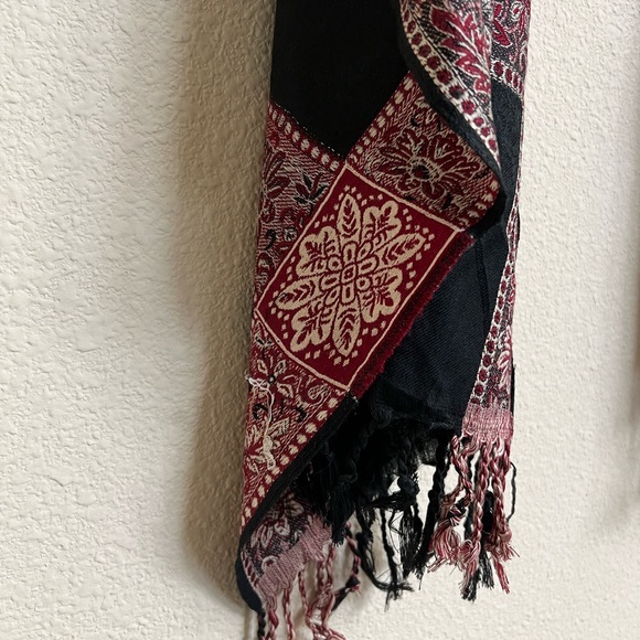 Embroidered Border pattern Reversible Holidays Pashmina Shawl Stole scarf Wrap - Picture 8 of 14